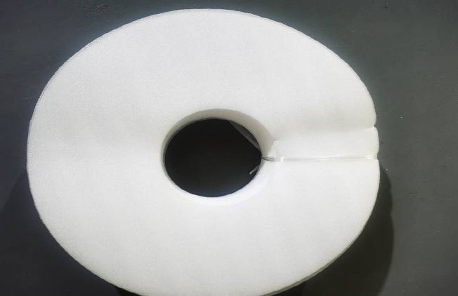 怎樣可以更好的預(yù)防PE拉伸纏繞膜開裂 怎樣可以更好的預(yù)防PE拉伸纏繞膜開裂